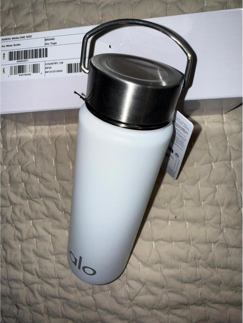 alo Yoga stainless steel water bottle. New in Box.
